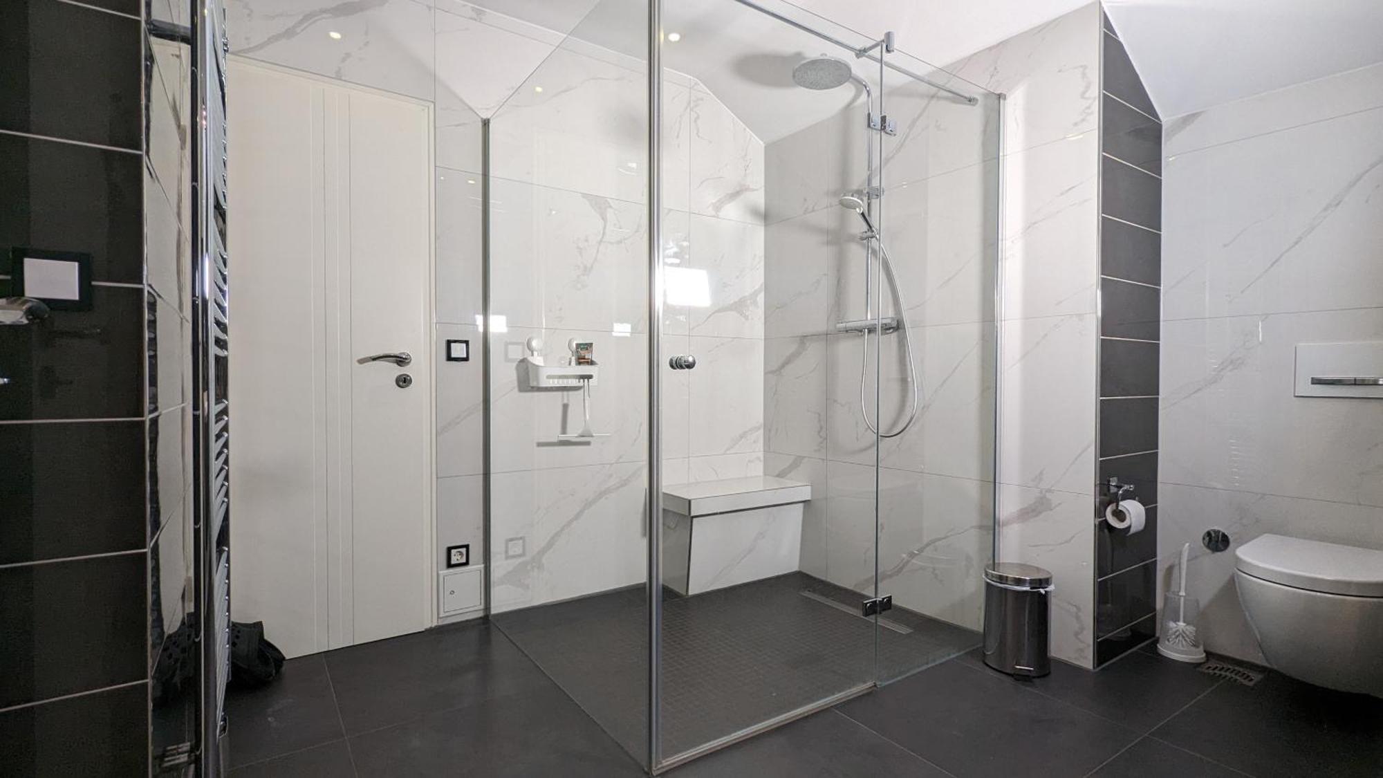 3 Rooms - Zimmervermietung Naehe Flughafen Ber - Gratis Wlan, Parken & Netflix Berlin Kültér fotó